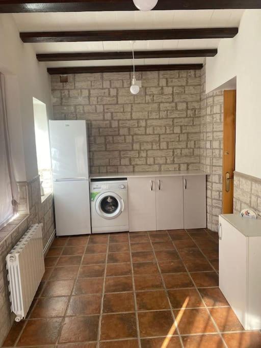 Agradable Casa Con Chimenea Interior Y Barbacoa. Vila Graja de Iniesta Exterior foto