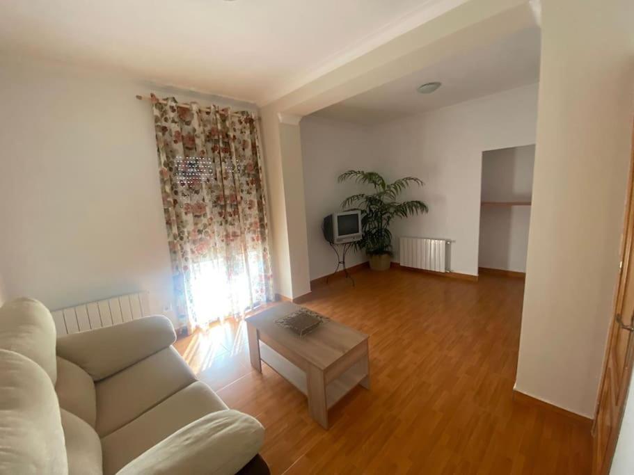 Agradable Casa Con Chimenea Interior Y Barbacoa. Vila Graja de Iniesta Exterior foto